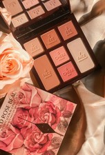 NEU UND VERPACKT Charlotte Tilbury Stoned Rose Beauty Sofort-Look in einer Palette