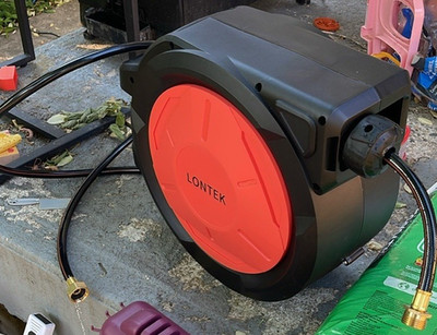 LONTEK Automatic Rewind Retractable Hose Reel Wall Mount Black/Red