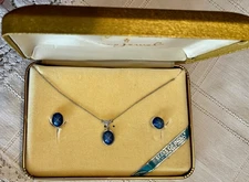 Vintage Amco Jewels, Stars of India necklace/earrings in box 14K gold overlay