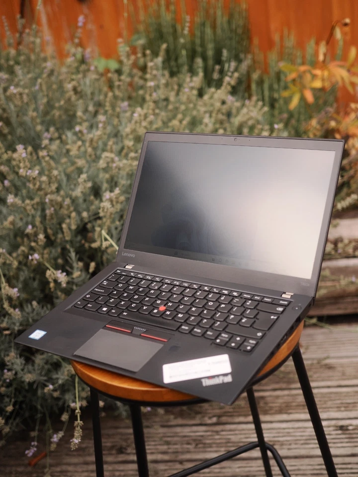 Lenovo ThinkPad T460s · i5-6200U · 8GB · 128GB, photo 1 of 5