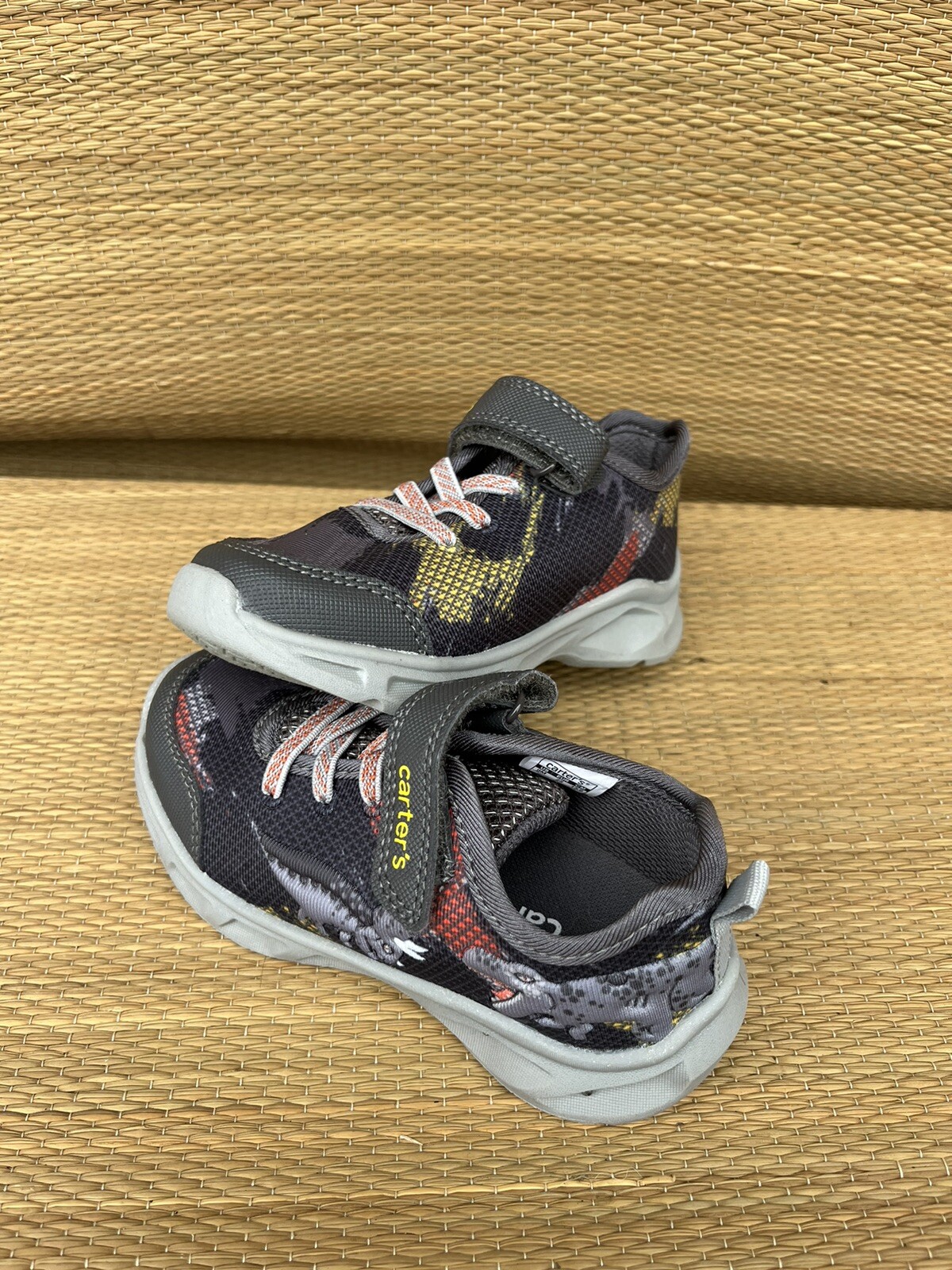 Foto 1 di 8