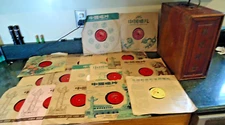 RARE Find 18 CLEAN 78 Records Chinese w/ Sleeve Song Sheet ZHONGGUO CHANGPAIN 