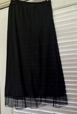 Vintage Van Raalte Women's Size Small 7911 Nylon Black Half Slip Lace -B300