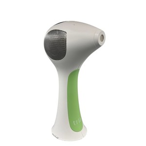 Tria Beauty LHR 4.0 Laser Hair Removal Device Powers On Holds Charge