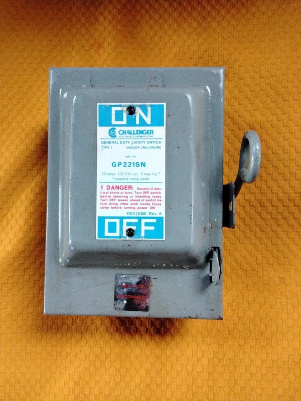 Challenger General Duty Safety Switch No. GP221SN 30 Amps