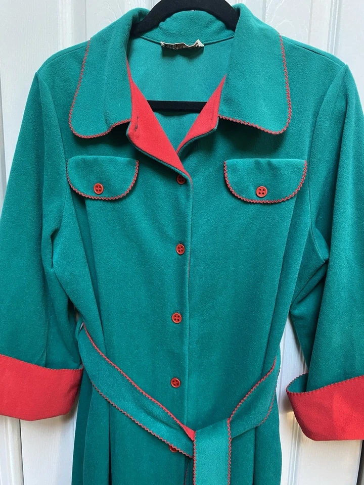Bata de abrigo grande vintage años 50 60 Vassarette verde y rojo Navidad Foto 2 de 4