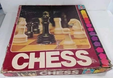 HASBRO VINTAGE 1979  CHESS SET Complete Damage Box Includes Checkers Wood Board 