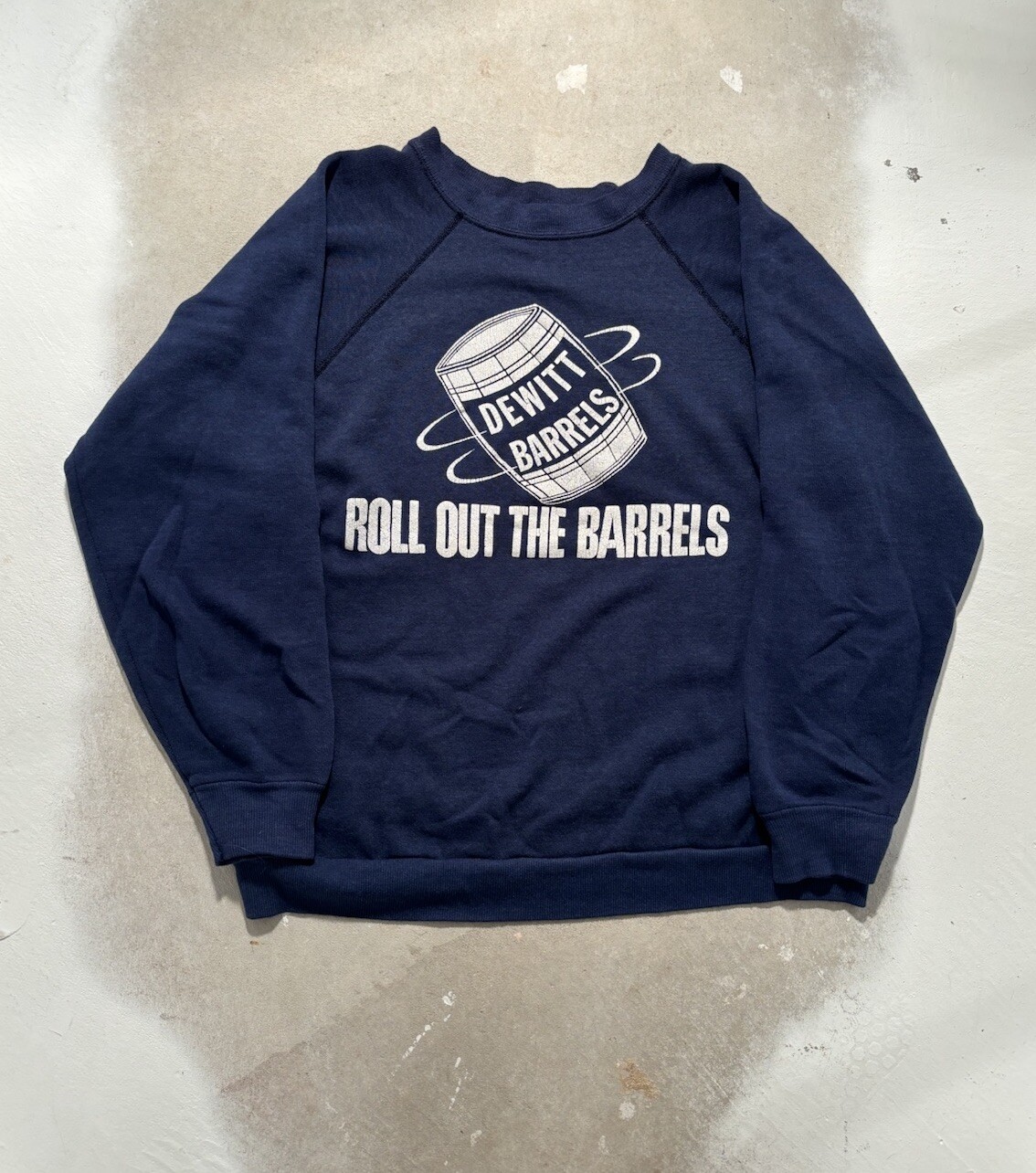 vintage 70s dewitt barrels crewneck medium