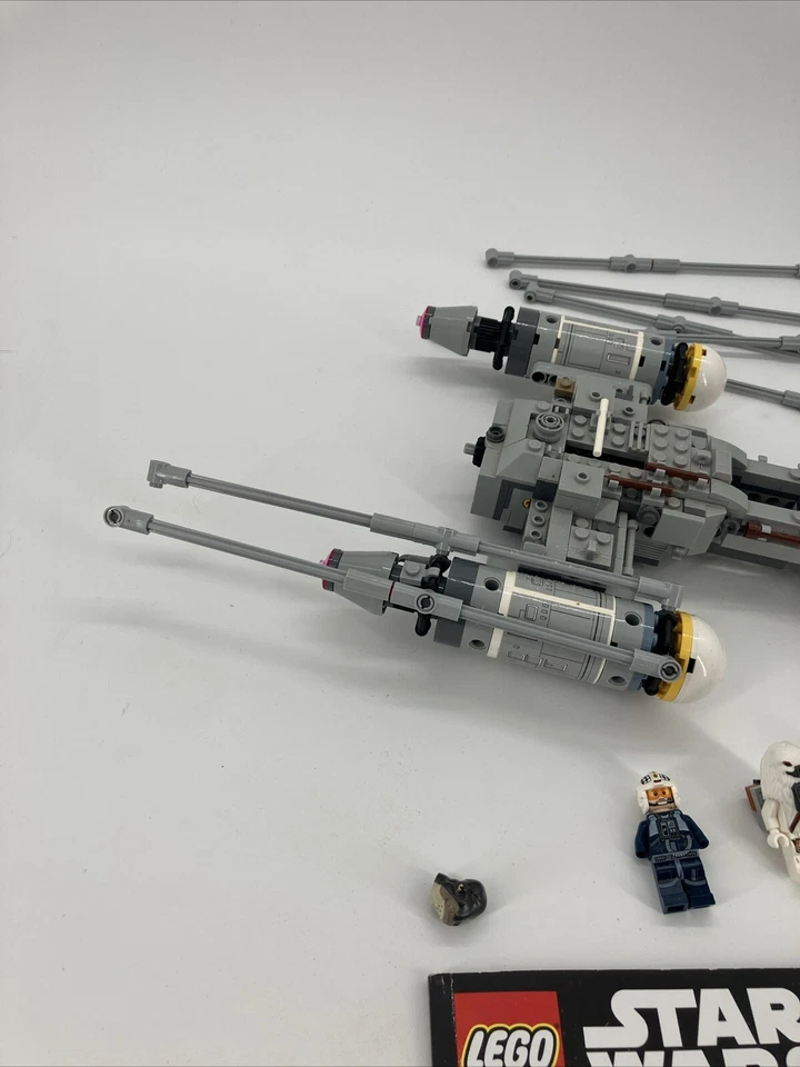 LEGO Star Wars: Y-Wing Starfighter (75172) de colección 90% completo con manual Foto 2 de 4