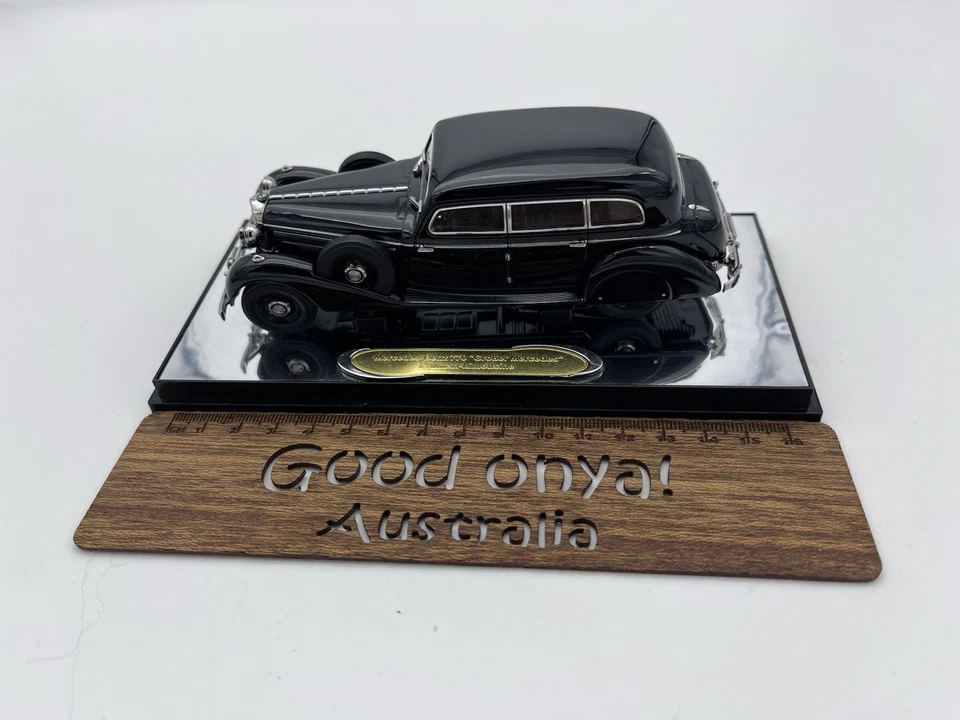 Signature Models 1938 Mercedes Benz 770 Pullman Limousine Black 1:43 Scale - Image 3 of 4