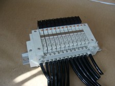 SMC SOLENOID VALVE ASSEMBLY 11 VQ1110-5L SOLENOID VALVES AND MANIFOLD 24VDC