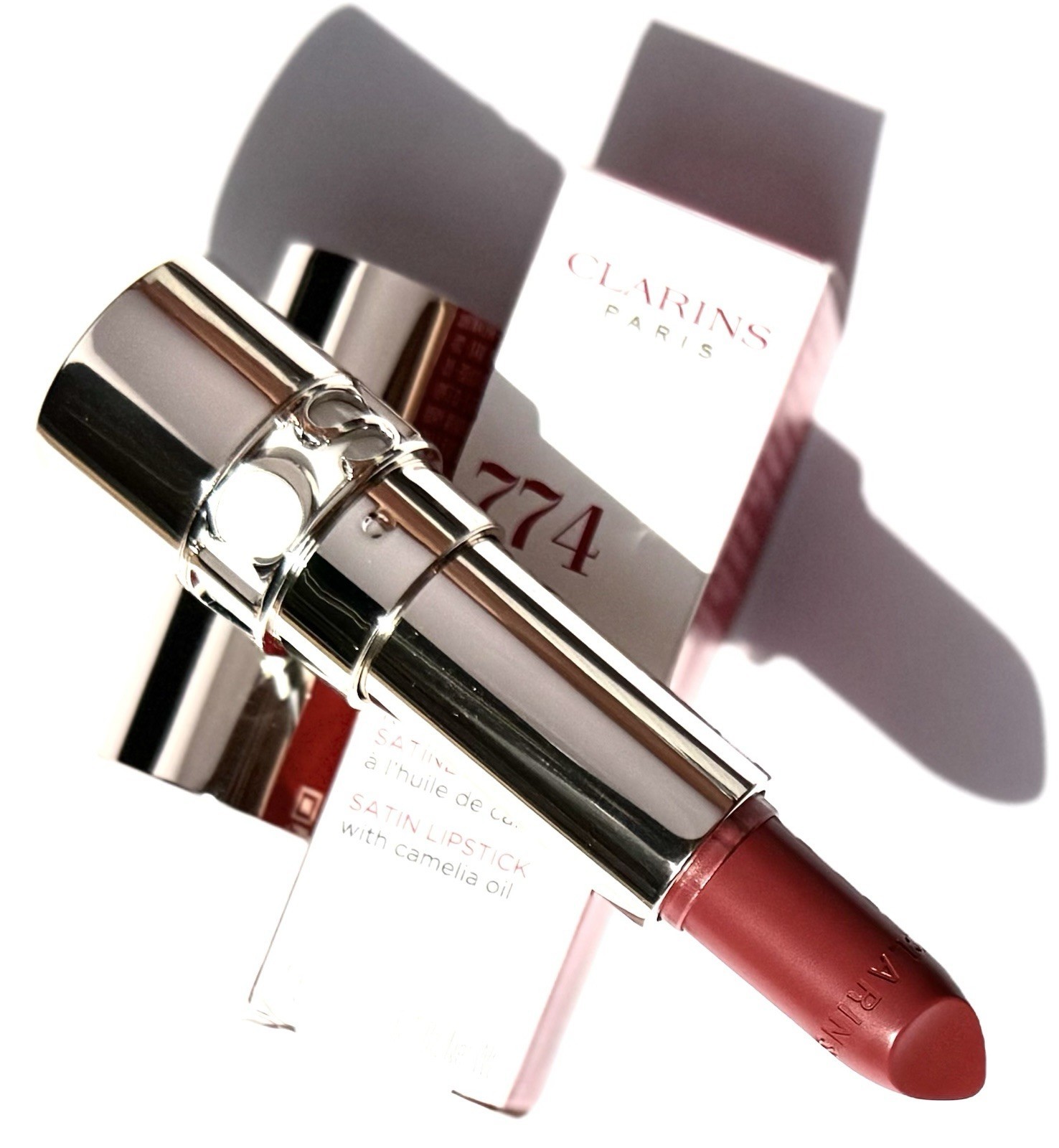 Rossetto satinato Clarins Joli Rouge con olio di camelia 774 fiore rosa 3,5 g