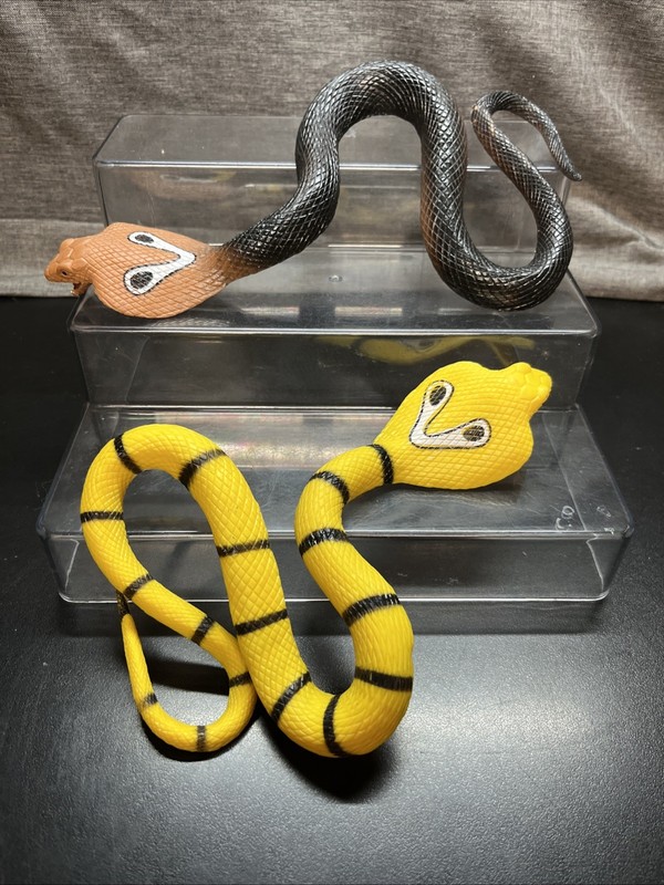 Cobra, King, Snake, Reptile, Figure, Realistic Rubber PVC Model, Toy 10” R3