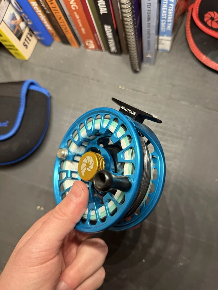 Nautilus NV-G 9/10 - Custom RARE Turquoise/Gold Fly Reel - Image 4 of 4