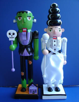 UNIVERSAL MONSTERS NUTCRACKERS 9.5