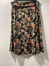 LULAROE LLR AZURE SIZE LARGE SKIRT MAUVE FLORAL PRINT BLACK BACKGROUND 612