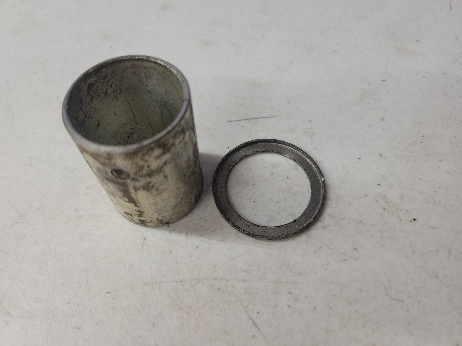 Briggs & Stratton 29037 Crankcase Bushing OEM | eBay