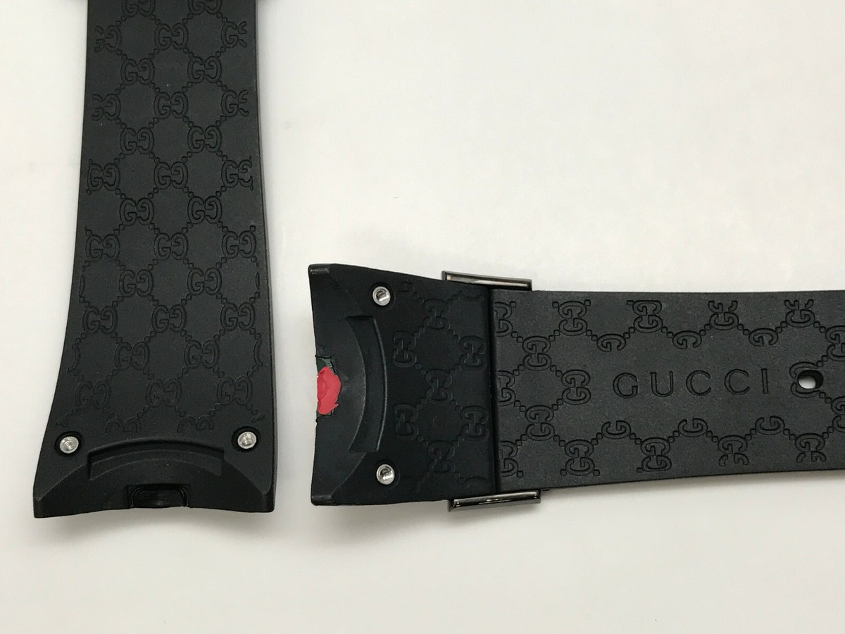 Original i-Gucci YA114207 114-2 Genuine 26mm Black Rubber with Red