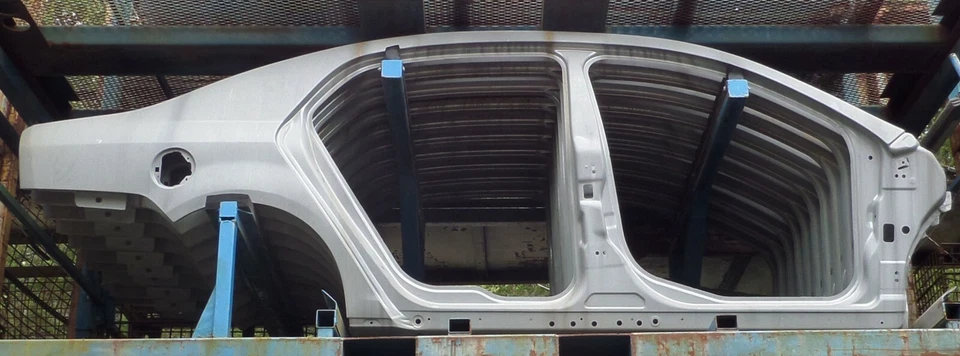 Nuevo cuarto trasero marco exterior carrocería lado derecho Chevrolet Malibu 2008-12 NOS Foto 2 de 4