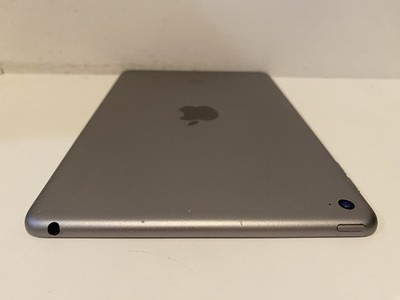 Apple iPad mini 4, 128GB, Wi-Fi, 7.9