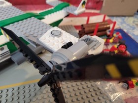 My Lego Town/City 60021 Heliplane, 100% complete, extras, bonus parts, retired