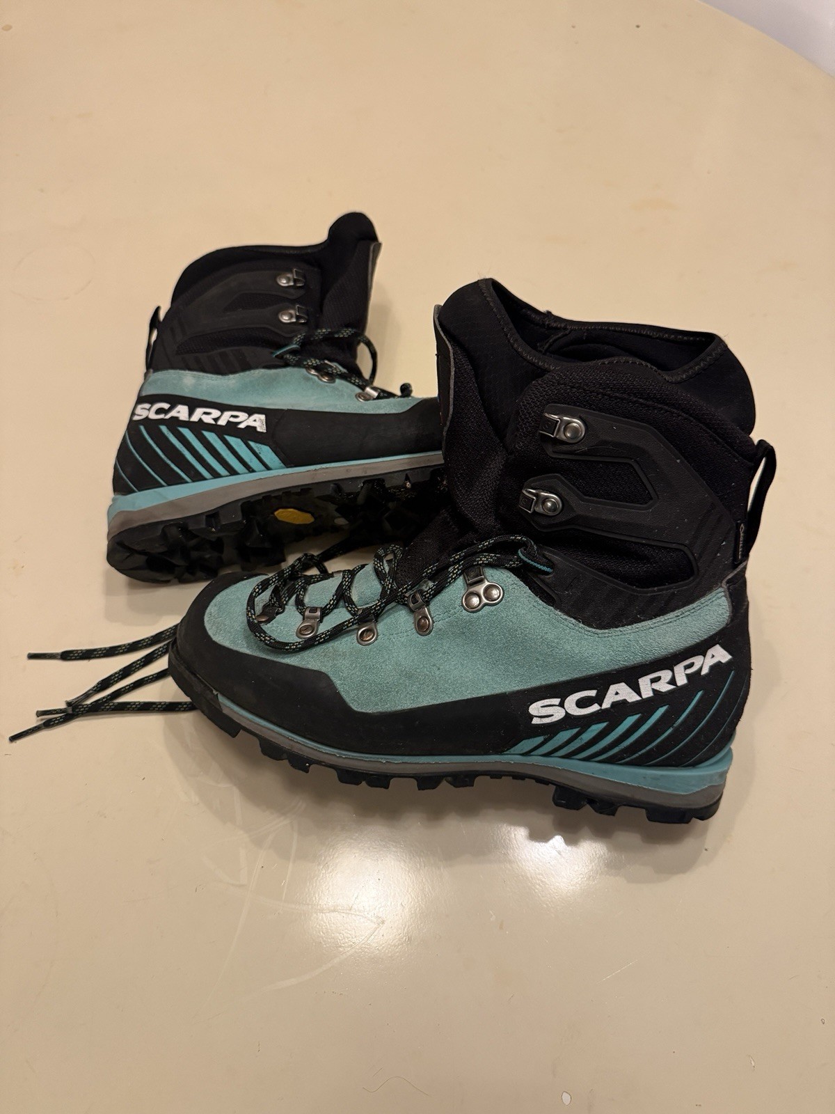 Botas de Montañismo Scarpa Mont Blanc Pro GTX 42 / Mujer’s 10 / M 9