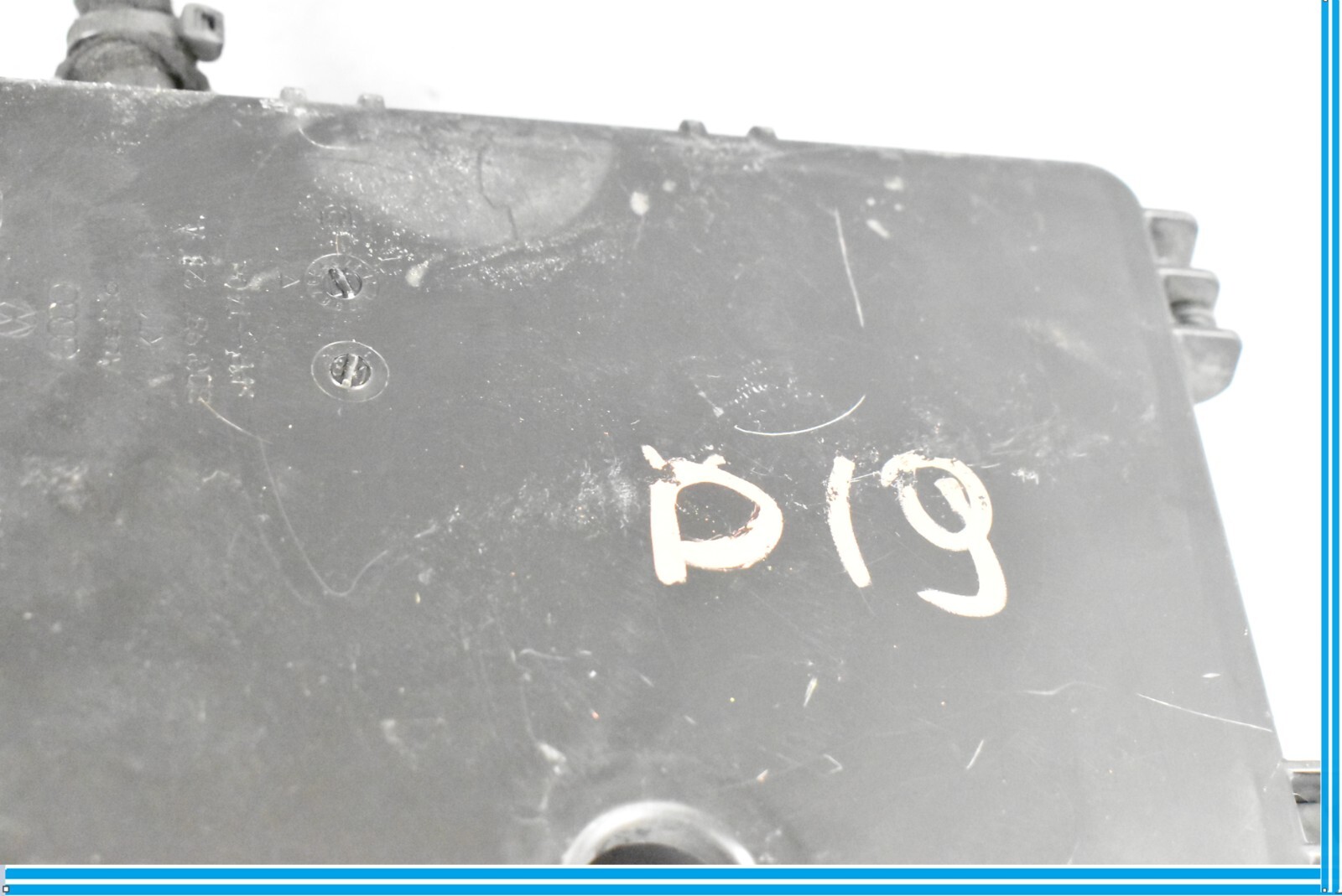 Bentley Continental 2006-2012 Fuse box cover P/N 3D0937128