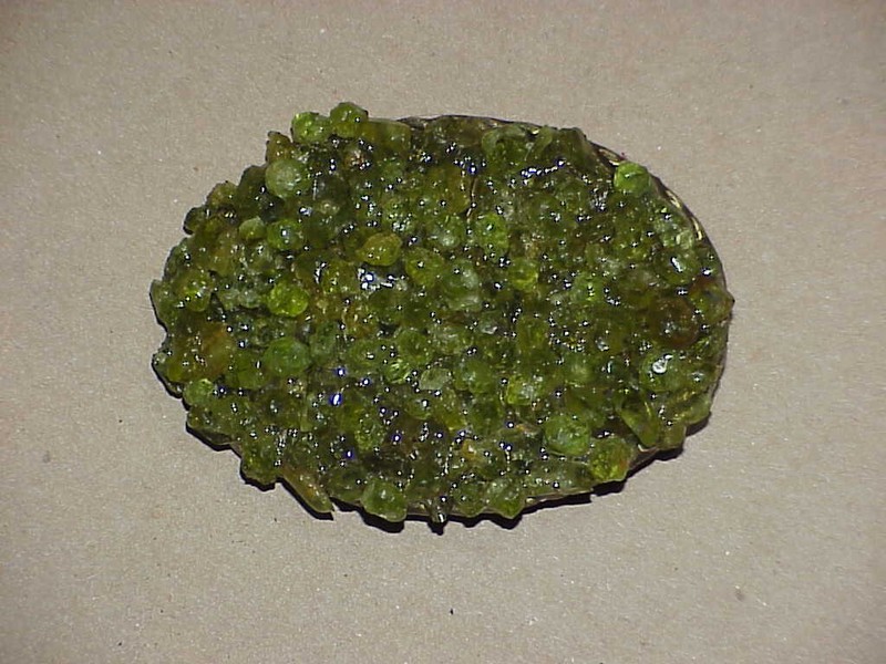 Arizona Peridot Crystals (olive green) - Belt Buckle - NICE ! !