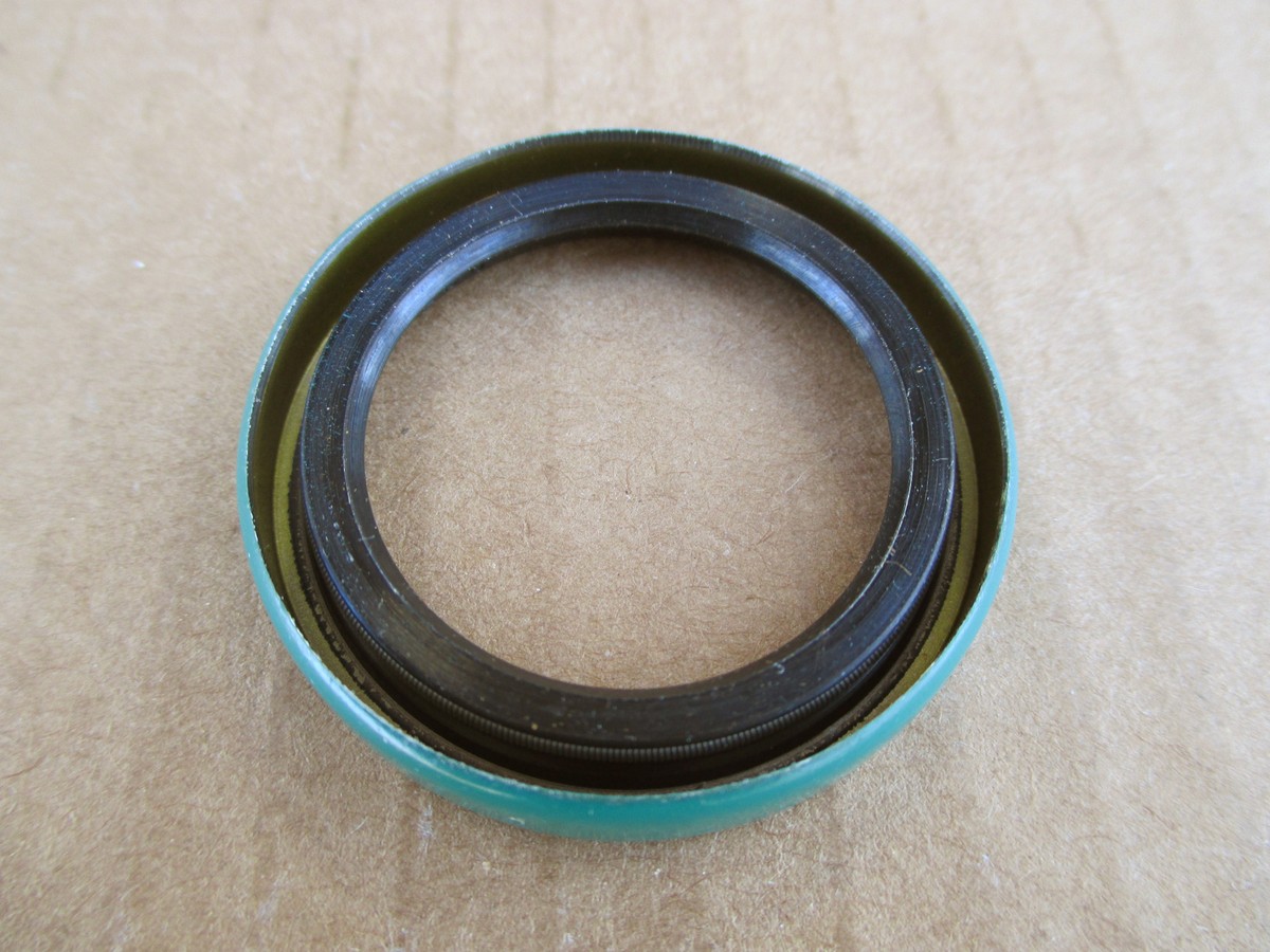 しらむ　 STEERING WORM SHAFT SEAL FOR PART 350891R91 358801R91 358836R91