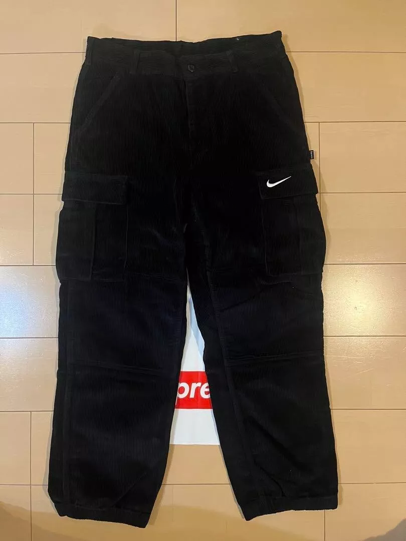 Pantalon cargo Supreme Nike Arc velours côtelé noir homme taille M jamais utilisé neuf