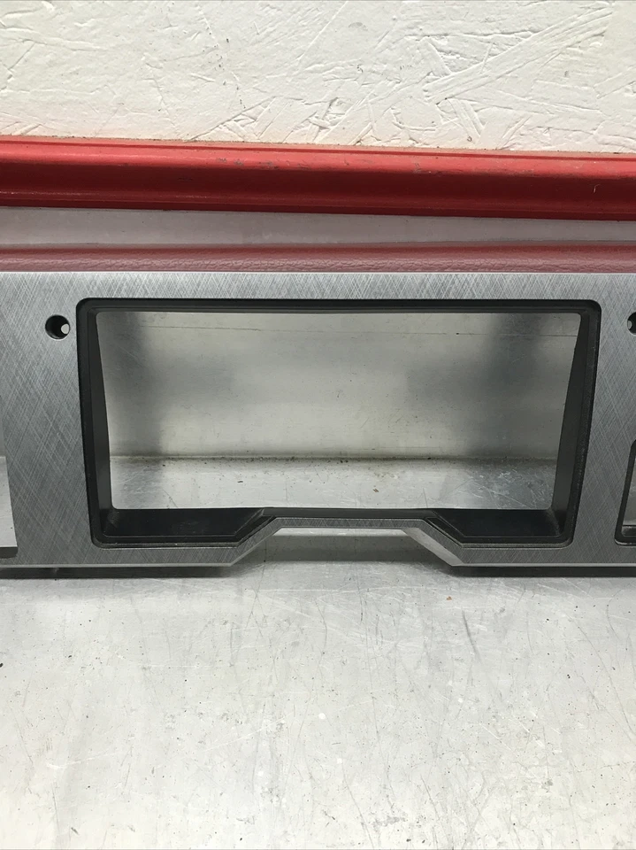 Chevrolet G10 G20 G30 1993-1995 OEM velocímetro tablero de instrumentos bisel de ajuste 15674208 Foto 3 de 4