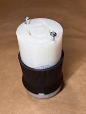 Hubbell HBL2423 3 Pole-Phase 4 Wire 20 A 250VAC Female Locking Plug thumbnail 3