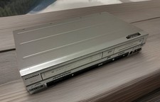 SYLVANIA DVR90VG DVD Recorder VHS Combo Silver HDMI DVD-RW DVD-R CD MP3