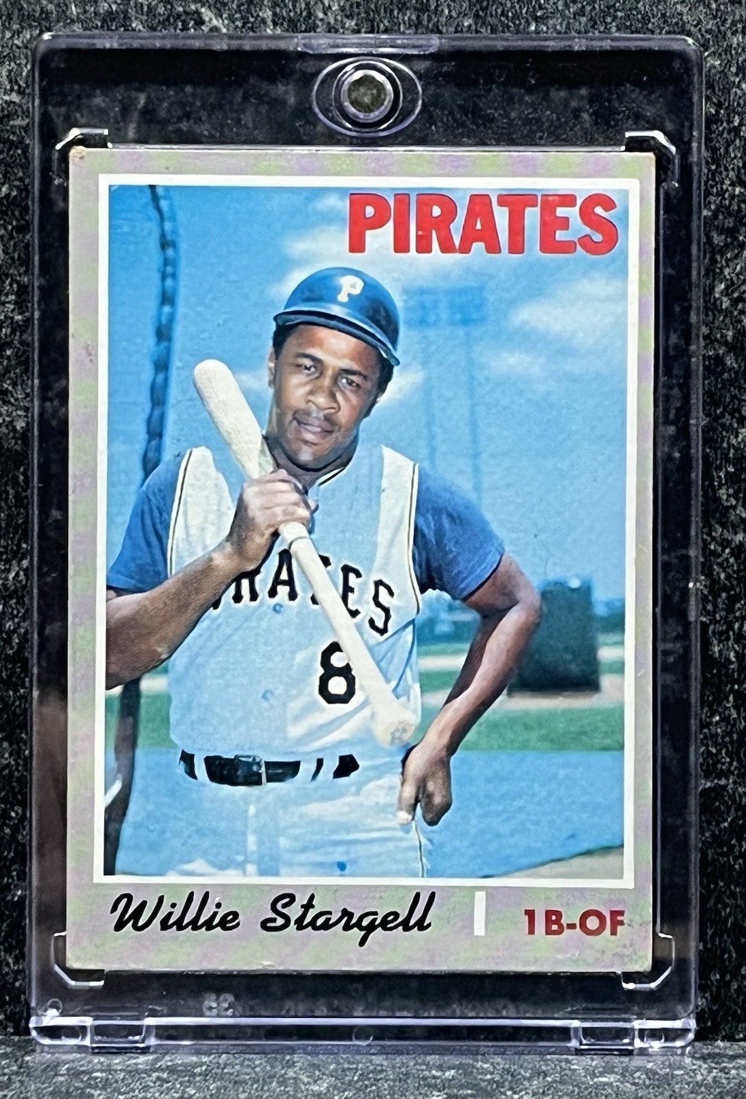 Willie Stargell #470 (Baseball Cards 1970 Topps) — is it worth grading?