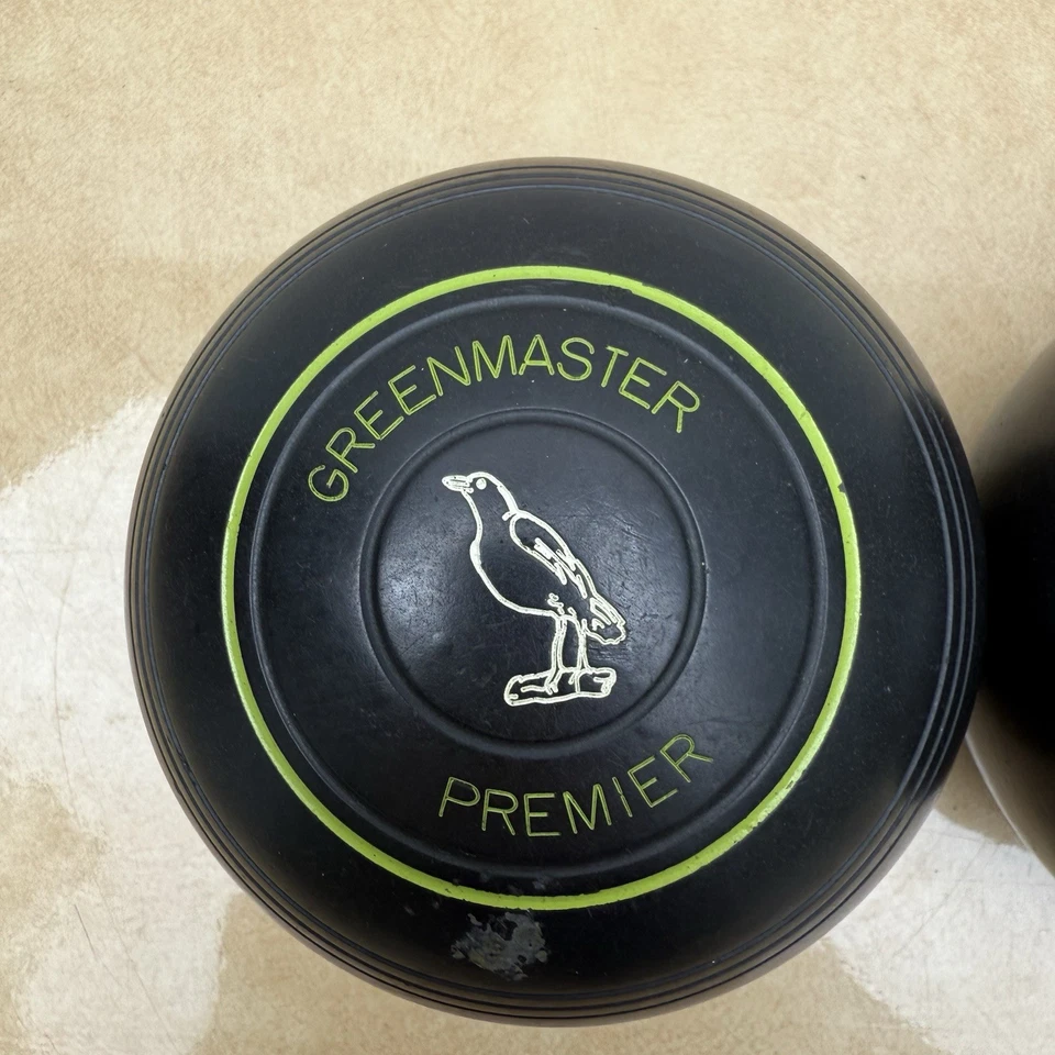 Greenmaster Premier Lawn Bowls Size 3 Heavy Set of Two Only - image 3 of 4
