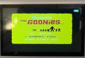 Famicom Goonies Goonies 2 (Konami) two set with box and manual