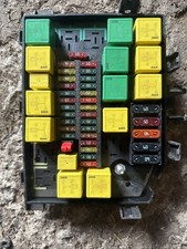 Range Rover P38 Thor 4.0 4.6 V8 Sicherungskasten YQE103410 guter Zustand