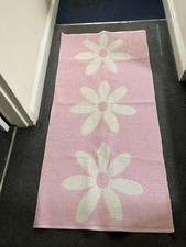 Discontinued Swedish Pappelina Lilo pink - white  Daisy Runner Rug Scandi rug