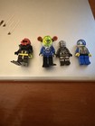 LEGO Vintage Minifigure Lot — photo 1