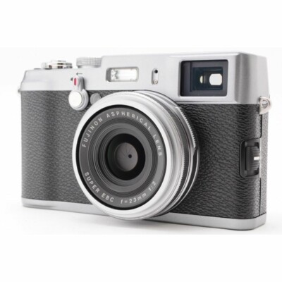 Fujifilm FinePix X Series X100 12.3MP Silver Digital Camera Japan