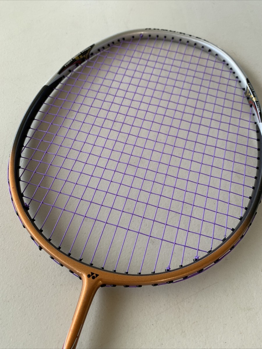 Yonex Armortec 800 Offensive High Modulus Graphite 2U-G5 Badminton