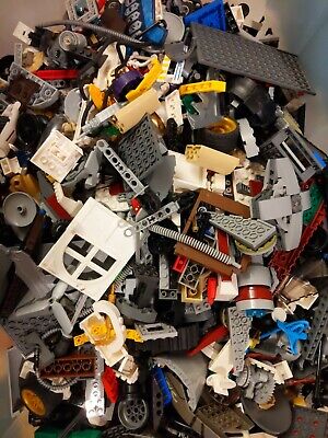 22 Space knights plates land city Bulk job lot pounds of Lego bricks