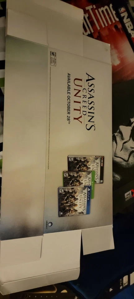 Exclusive Assassins Creed Unity Promo Display Box - Image 2 of 2