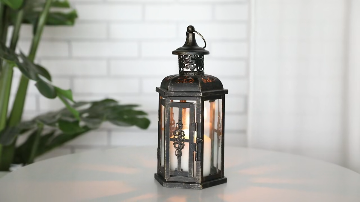 Retro Hanging Candle Holder Lantern 10 Inch (H) Metal Indoor