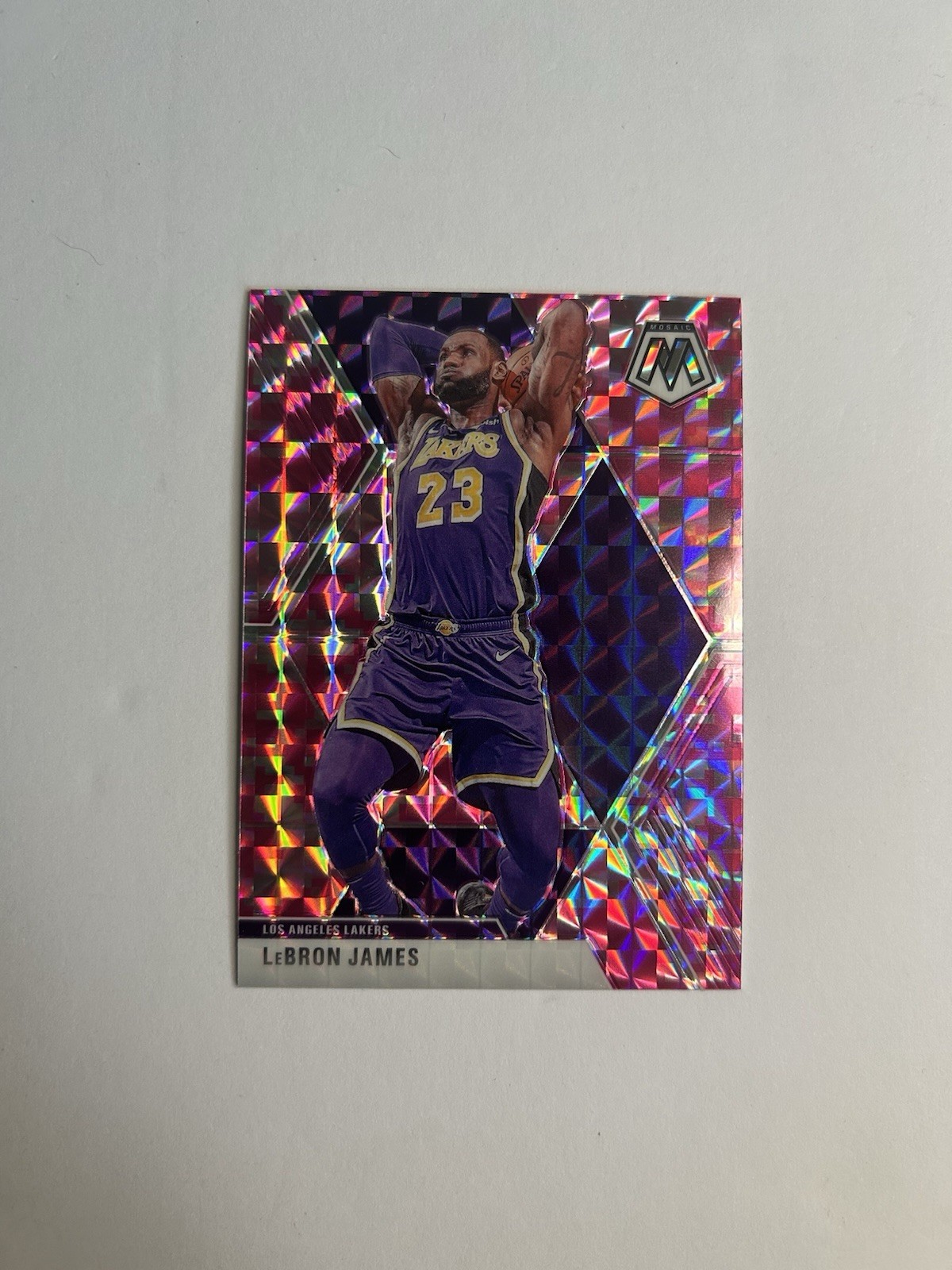 2019-20 Panini Mosaic #8 LeBron James Camo Pink