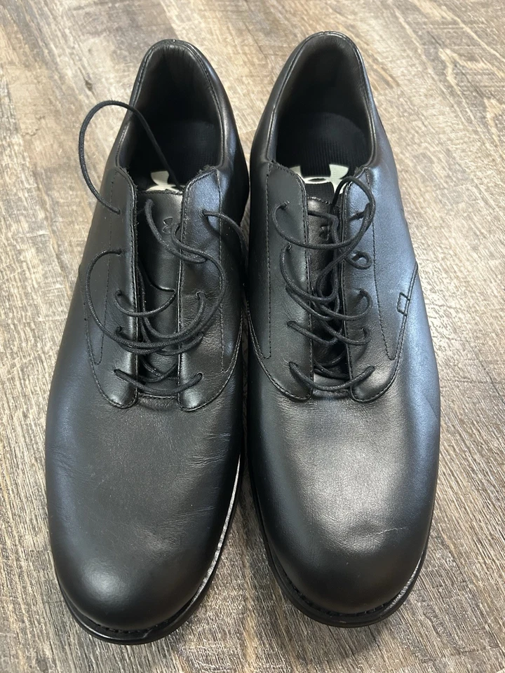 Мужские туфли для гольфа Under Armour UA без шипов полностью черные размер 10,5 - Изображение 3 из 4