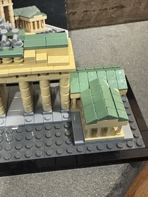LEGO Architecture 21011 Brandenburg Gate 100% Complete  Great Condition