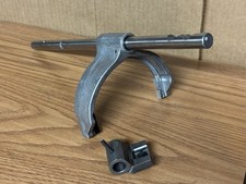 2006 05-10 Ford Mustang Tremec 3650 1-2 Shift Fork Rod Parts First Second 2006 05-10 Ford Mustang Tremec 3650 1-2 Shift Fork Rod Parts First Second