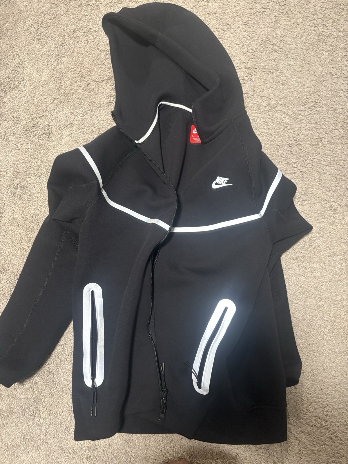 Nike Tech Reflective Set Authentic Size Medium - image 5