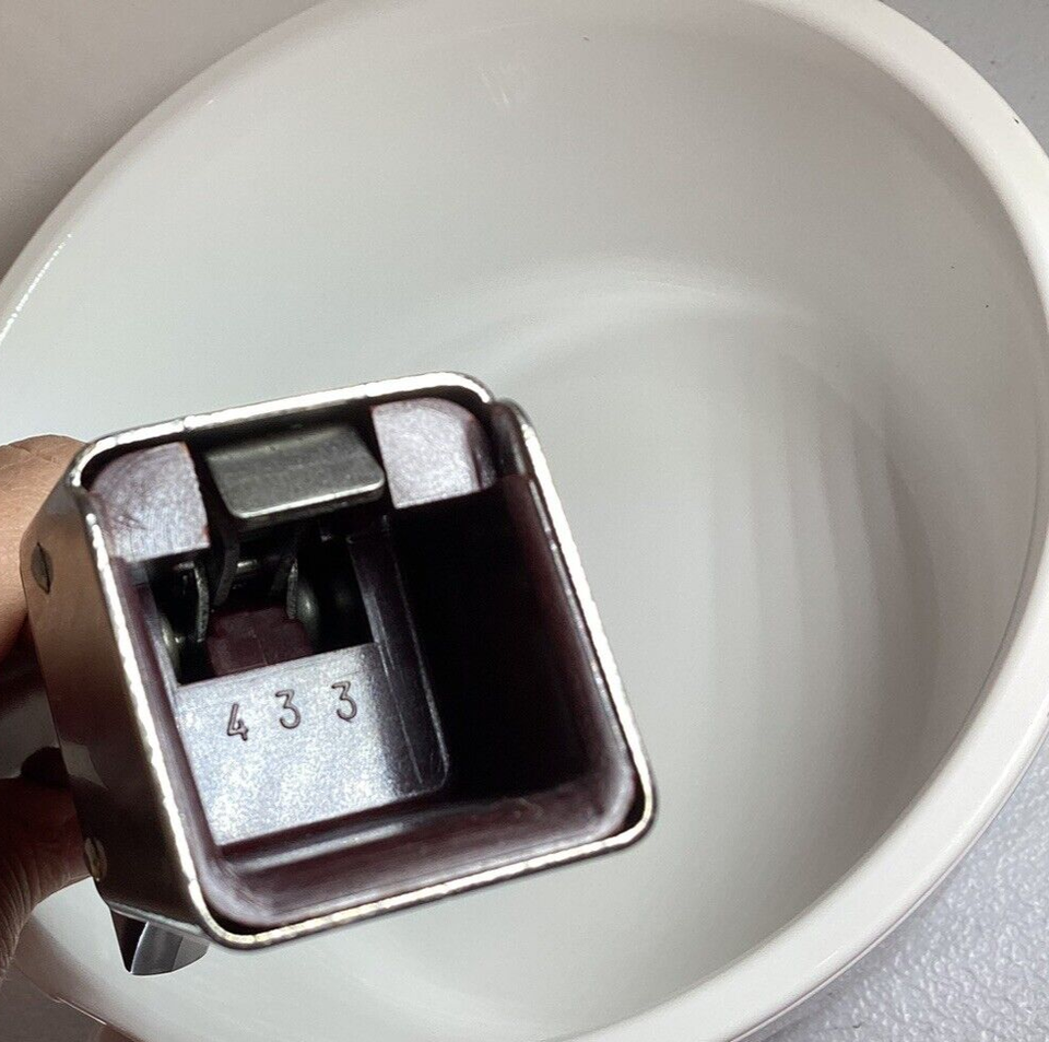 Arcoflam France 7645 Ceramic Sauce Pan Lid Removable Handle Pot 7 X 4